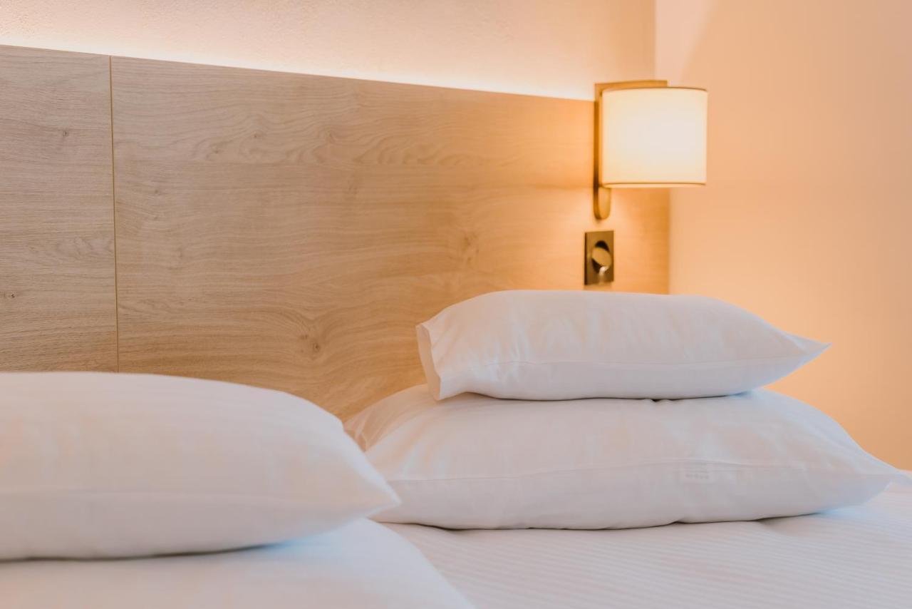 Ensana Ursina Hotel Совата Екстериор снимка